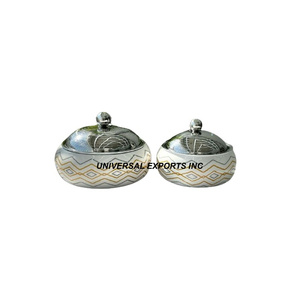 Ensemble de trois casseroles en bois Résine Fini Gulf Design Chauffe-plats de luxe Forme ronde Vaisselle de table Casserole en métal - Product Image 4