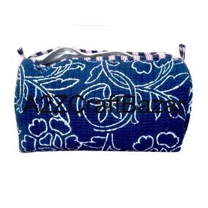 กระเป๋าเครื่องสำอางผ้าฝ้ายเป็นมิตรกับสิ่งแวดล้อม พร้อมพู่ห้อย ปิดด้วยซิป ดีไซน์ทันสมัย ใช้ซ้ำได้ ทนทาน น้ำหนักเบา นุ่ม - Product Image 5