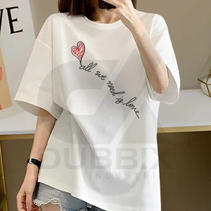 Camiseta personalizable para niñas 100% algodón diseño de pegatina impresa ecológica con logotipo de color para el verano - Product Image 1