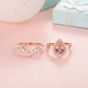 แหวนแต่งงานเจลิยา ทวิสท์ ฮาโล เพียร์ประดับมอร์แกไนต์และมุก - Product Image 5