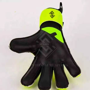 Gants de gardien de but personnalisés de haute qualité en latex antidérapant avec fermeture à crochets et boucles, ajustement moyen - Product Image 2