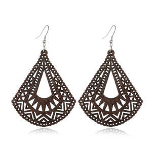 ต่างหูระย้าทองเหลืองสลักด้วยเลเซอร์แนววินเทจสำหรับ185A โมเดลช่างฝีมือ B2B - Product Image 4