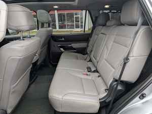 SUV 2024 Ultra-Lujo Diésel Left Aspire 4WD Edición Limitada Automática 4 Asientos Acabado en Cuero Cámara Trasera 360 Techo Panorámico - Product Image 5