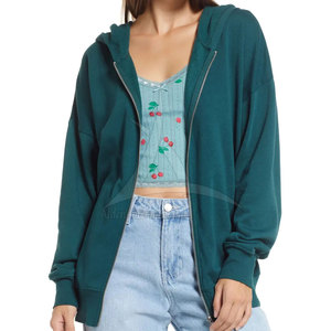 Sweat à capuche léger et respirant pour femme, avec fermeture éclair sur le devant et logo personnalisé, collection hiver 2025 - Product Image 1