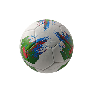 Ballons de football de qualité supérieure, cousus à la main, avec logo personnalisé, vente en gros, fabrication pakistanaise. - Product Image 2