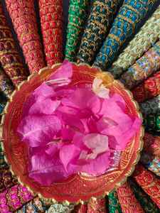 Couvre-cône de henné décoratif multicolore artisanal, Haldi Nikah Jaggo Night Lohri Celebrations Dholki Night Event Supplies - Product Image 2