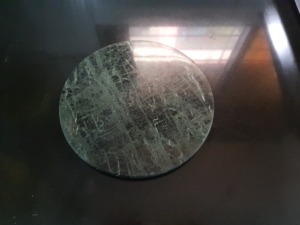 Tabla de cortar redonda verde Superficie de corte duradera y elegante Ideal para verduras Frutas Uso de cocina Fácil de limpiar Diseño moderno - Product Image 6