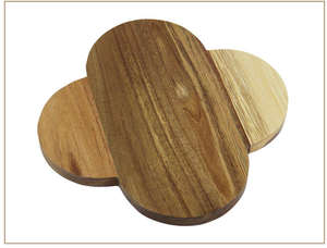 Juego de posavasos clásicos de madera, elaborados con material duradero que ofrece un rendimiento confiable para la mesa del hogar. - Product Image 2