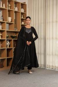 ชุดผ้าจอร์เจียสีดำสุดทึ่งที่มีคอเสื้อแฟนซีประดับด้วยกระจกเต็มตัวแขนยาวและมีสีสันมากมาย - Product Image 6