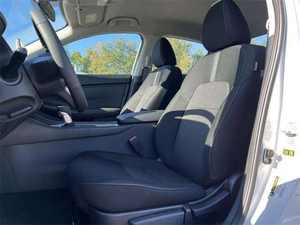 Limpiar 2025 N i s a n S e n t r a SVv - Product Image 4