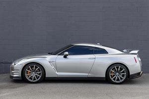 สภาพดีเยี่ยม รถมือสอง ปี 2016 นิสสัน GT-R พรีเมียม วิ่ง 26 พันไมล์ เครื่องยนต์ V6 ทวินเทอร์โบ - Product Image 2