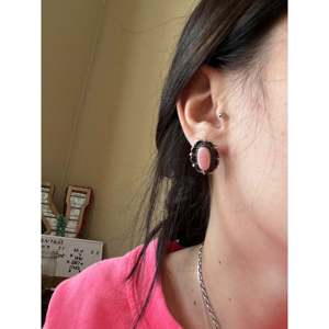 Maxine Ramirez Pink Conch Bezel <b>Set</b> <b>Stud</b> <b>Earrings</b> in <b>Sterling</b> <b>Silver</b> - Product Image 2