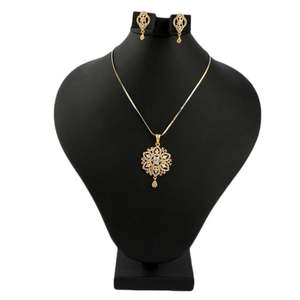 Kundan Jewellery <b>Locket</b> Set - Golden & <b>Silver</b> - Product Image 1