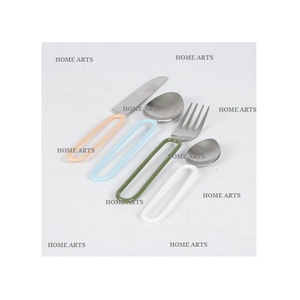 Ensemble de couverts en acier inoxydable fait main avec une forme et une taille personnalisées de qualité supérieure à bas prix - Product Image 3