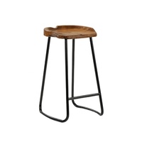 Tabouret de bar en bois de manguier industriel |   Siège à bords naturels avec structure en fer |   Meubles de cuisine et de restaurant modernes |   AKKU STOOL FURNITURE |
