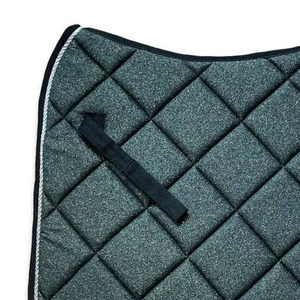 Almohadilla de satén con doble ribete y diseño personalizado para competición ecuestre con forro de secado rápido - Product Image 5