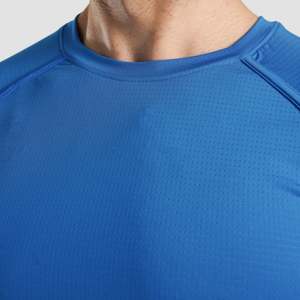 Camiseta Deportiva GA Power Tee Azul Eléctrico, Corte Ajustado, 100% Poliéster, Ligera y Compresible - Product Image 4