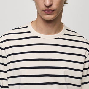 Vente en gros 100% coton Sweat-shirt d'hiver personnalisé pour hommes 300gsm à 500gsm col rond avec logo brodé Sweats à capuche et sweat-shirts pour hommes - Product Image 3