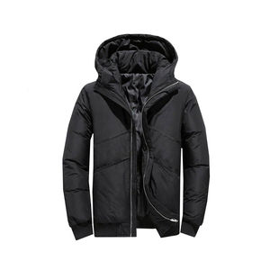 Veste matelassée pour hommes sur mesure au Pakistan Vêtements d'hiver imperméables attrayants avec des propriétés thermiques chaudes - Product Image 1