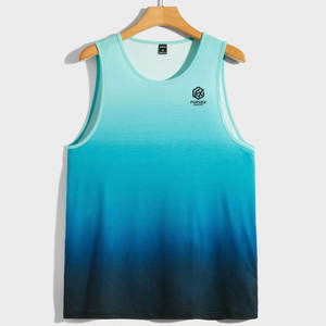 เสื้อกล้ามออกกำลังกายผู้ชายสั่งตัด ผลิตจากผ้าโพลีเอสเตอร์/คอตตอน ระบายอากาศ แห้งเร็ว น้ำหนักเบา เป็นมิตรกับสิ่งแวดล้อม สไตล์ไฮสตรีท - Product Image 1