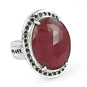 Anillo de cóctel bohemio de plata 925 con rubí para mujer de Art Palace, engaste clásico con bisel, joyería de gema ovalada para fiestas y aniversarios - Product Image 3