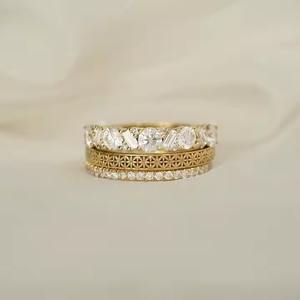 Nuevo anillo de compromiso de diamante de corte redondo de laboratorio clásico de 10K/ 14K/ 18K de oro amarillo con diamantes completos para venta de exportación desde la India - Product Image 4