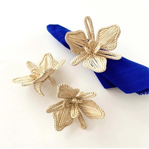 Belle serviette en jute avec anneau de serviette, charme rustique, décoration de table, parfaite pour les mariages, les fêtes, la salle à manger à domicile et une table écologique - Product Image 1