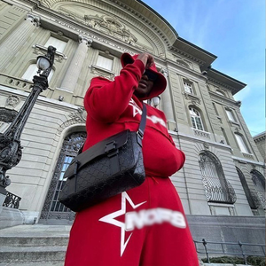 Sudadera personalizada con capucha chándal casual Jogger chándal conjunto de pantalones de chándal pulóver hombres Sudadera con capucha y pantalones Puff estampado hombres chándal - Product Image 4