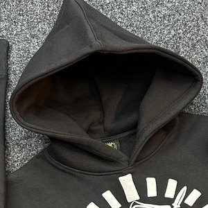 Sweat à capuche à impression bouffante avec logo personnalisé best-seller Fabricants de vêtements Streetwear Sweats à capuche à impression bouffante en coton polaire pour hommes - Product Image 2