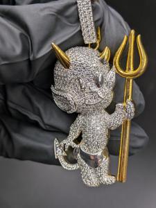 จี้เพชรโมอิสซาไนต์ทรง VVS ดีไซน์เท่ห์แบบฮิปฮอป ชุบทองบนเงินแท้ 925 ลายปีศาจ ประดับเพชรระยิบระยับ แฟชั่นสำหรับผู้ชาย - Product Image 3