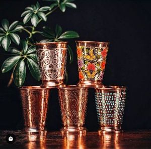 Copas de julepe de cobre para ideas de decoración de bar en casa con estilo, ideales para interiores de estilo rústico moderno. - Product Image 2