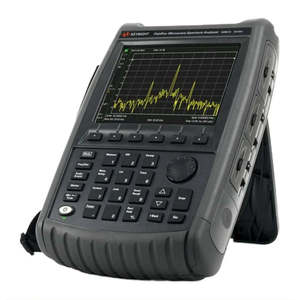 Analizador de Espectro de Microondas Portátil FieldFox de 44 GHz de Keysight - Product Image 2
