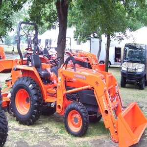 Compre Kubota L2800 con precio al por mayor, entrega rápida disponible, este potente tractor está en stock para exportación inmediata a la venta - Product Image 4