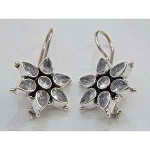 ต่างหูเซอร์โคเนียทรงลูกบาศก์เงิน925ทำมือเครื่องประดับดอกไม้สำหรับงานแต่งงานและของขวัญ E0021-GS ทันสมัย - Product Image 2