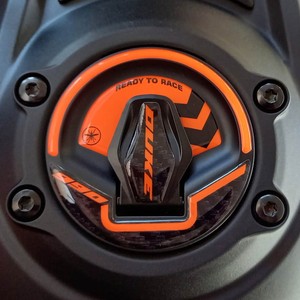 Adesivi 3D per Tappo Carburante KTM 990 Duke 2024-2025, Decalcomanie Logo Serbatoio Moto, Prodotto Decorativo - Product Image 1