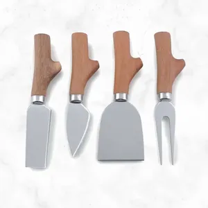 Coupe-fromage en acier inoxydable avec poignée élégante en bois, parfait pour la vaisselle de mariage et de fête - Product Image 1