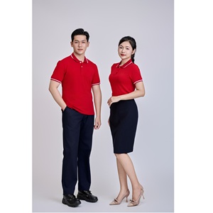 Chemise décontractée pour homme en tricot 95% coton + 5% élasthanne, logo contrasté sur le devant, col rouge boutonné, coupe classique - Product Image 6
