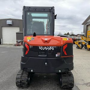 Excavadora KUBOTA KX040-5R3TP - cabina, orugas de goma, cabina con inclinación de 6 posiciones, segunda hidrulica, incluye pin grabber y cucharón - Product Image 2