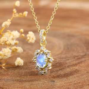 Collier pendentif pierre de lune arc-en-ciel blanc bijoux de pierres précieuses minimalistes élégant collier de pierre de lune cadeau pour les femmes anniversaire - Product Image 4