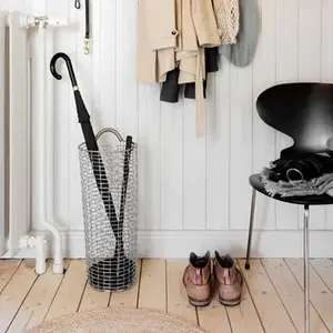 Porte-parapluie design simple en métal avec finition argentée brillante, parfait pour les hôtels et les halls de maison, les articles de décoration intérieure - Product Image 5