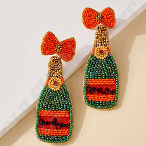 Boucles d'oreilles en perles artisanales Tequila Shot Fun Unique Déclaration Bijoux pour les fêtes Festivals Casual Wear and Gifting - Product Image 3