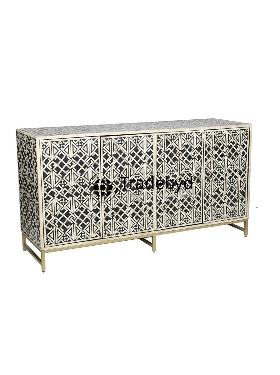 Available in different Colors