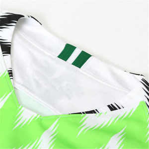 Uniforme de Fútbol Unisex, Cuello Redondo, Teñido en Prenda, Diseño Ajustado, Material Transpirable de Secado Rápido, Alta Calidad, Colores y Logotipos Personalizados para Equipos - Product Image 6