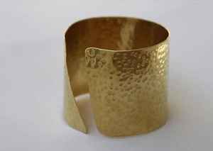 Beautiful Handmade Brass <b>Charm</b> Round <b>Heart</b> Cut Trendy Bangle Bracelet Set Women's Jewelry Gift Fashion Accessory - Product Image 6