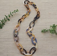 Collier vintage à perles en corne, unisexe, maillons ovales multicolores, luxe, 18 pouces, ensemble complet, toutes saisons, usage quotidien