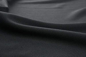 Nuevo poliéster liso con logotipo bordado personalizado Unisex al por mayor para Polos 100% de alta calidad antiarrugas de punto sólido - Product Image 3