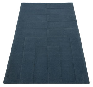 Alfombra Moderna de Lana 100% Tejida a Mano con Diseño Geométrico, Color Carbón Sólido, Ecológica, de Pelo Medio, Textura Alta-Baja, Tallada a Mano para el Hogar - Product Image 4