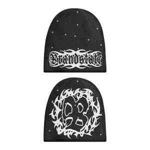 Gorro de invierno unisex fabricado en Pakistán con puños de lana | Gorras de invierno a precio al por mayor para hombres y mujeres - Product Image 3