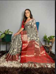Saris en pure soie pour femmes indiennes - Product Image 3