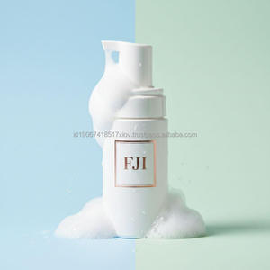 OEM Customizable Facial & <b>Hand</b> <b>Wash</b> Foam with Water <b>Wash</b> and Basic Cleaning Features - Product Image 1
